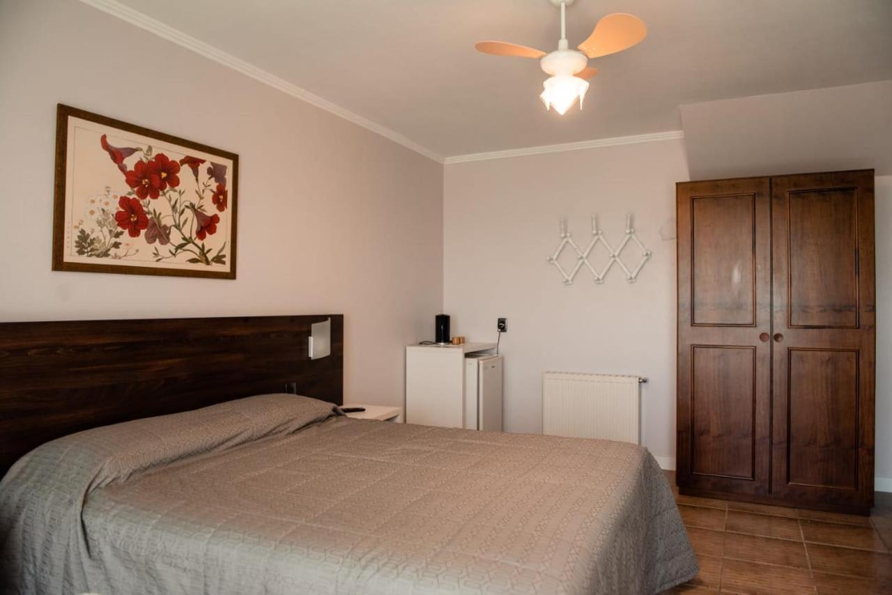 Hotel Vila Verde โนวา เปโตรโปลิส ภายนอก รูปภาพ