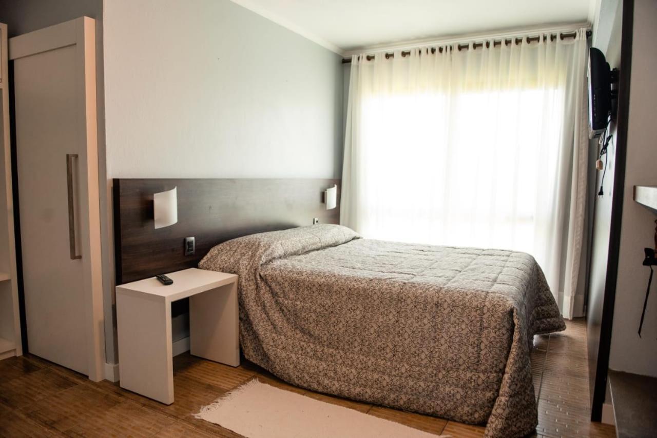 Hotel Vila Verde โนวา เปโตรโปลิส ภายนอก รูปภาพ