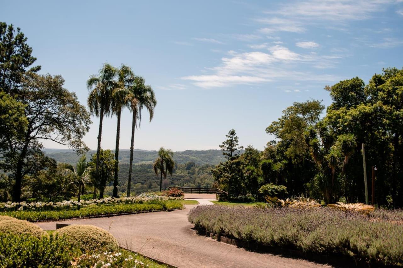 Hotel Vila Verde โนวา เปโตรโปลิส ภายนอก รูปภาพ