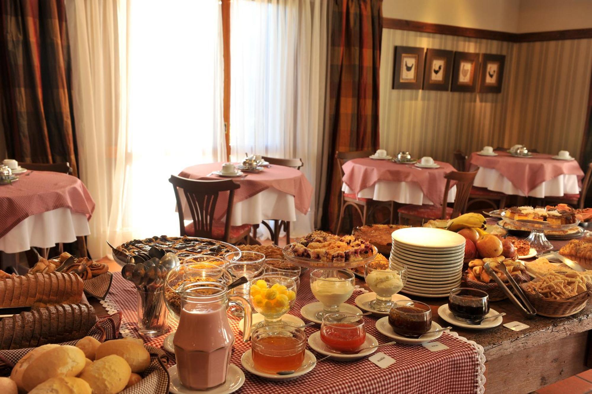 Hotel Vila Verde โนวา เปโตรโปลิส ภายนอก รูปภาพ