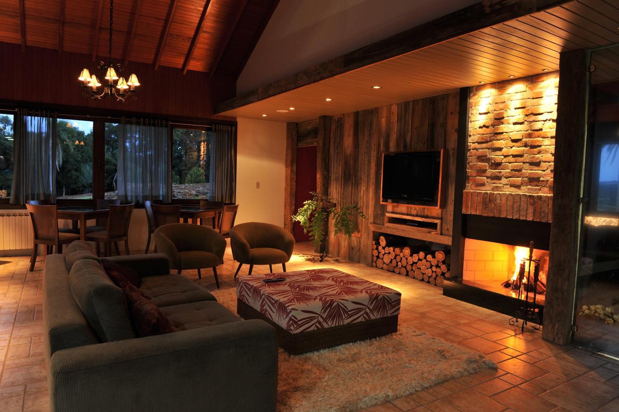 Hotel Vila Verde โนวา เปโตรโปลิส ภายนอก รูปภาพ