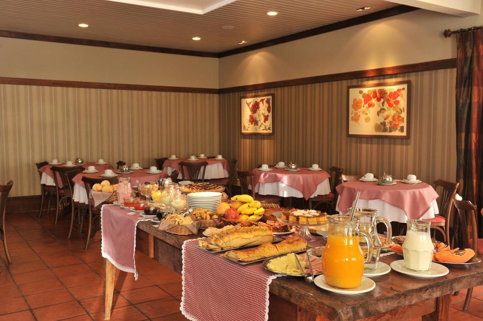 Hotel Vila Verde โนวา เปโตรโปลิส ภายนอก รูปภาพ